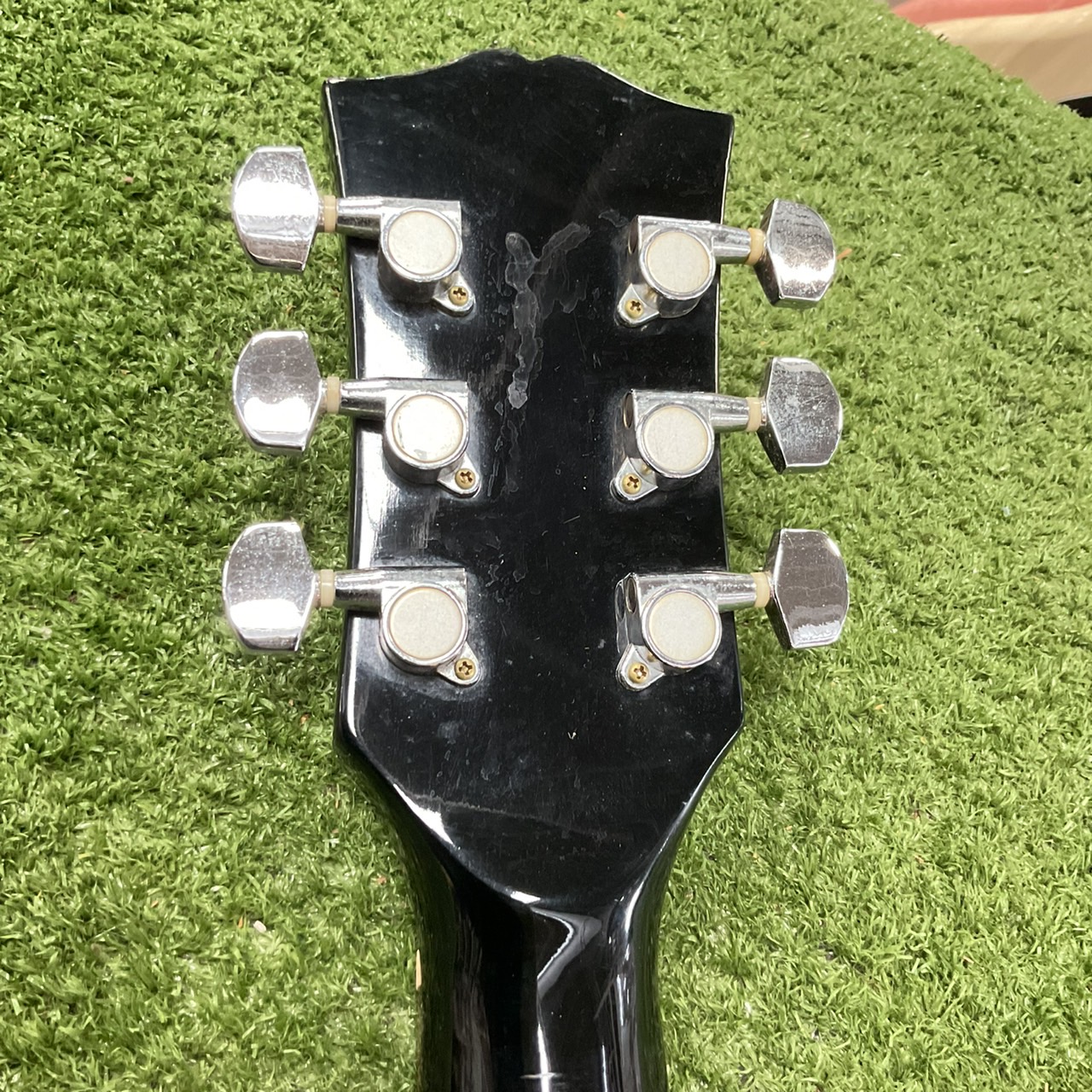 กีต้าร์ไฟฟ้า GRASS ROOTS