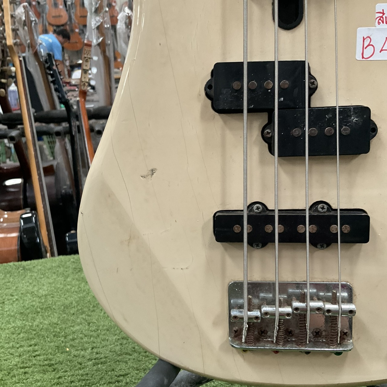 กีต้าร์เบส YAMAHA : RBX MS200