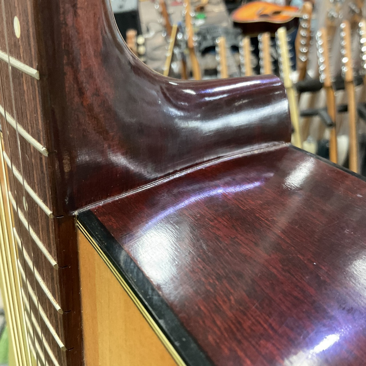 กีต้าร์โปร่ง YAMAHA : FG-160