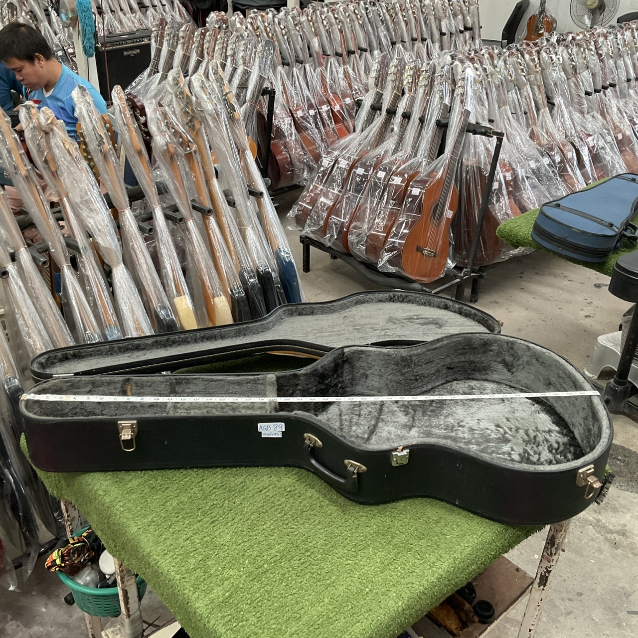 กล่องเคสกีต้าร์โปร่ง