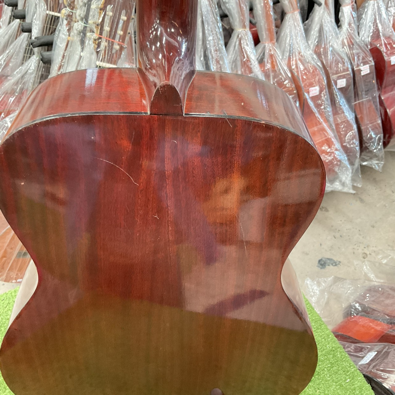 กีต้าร์โปร่ง YAHAMA : FG-130