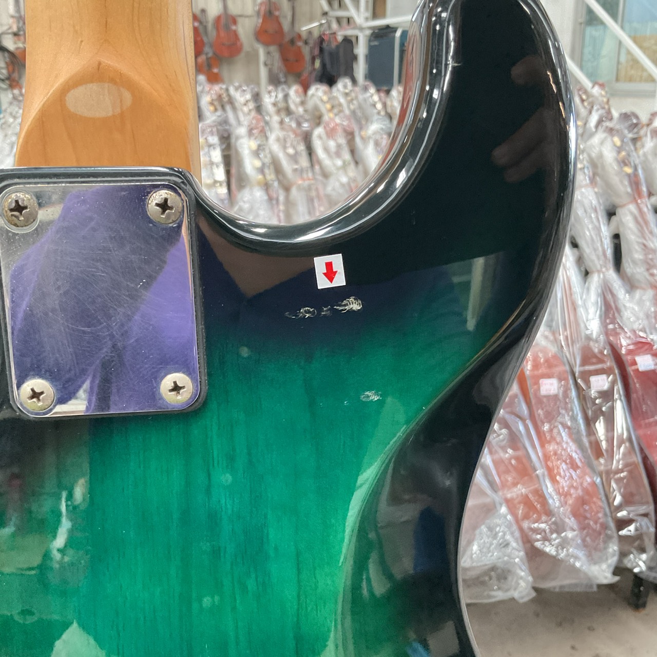 กีต้าร์ไฟฟ้า SELDER