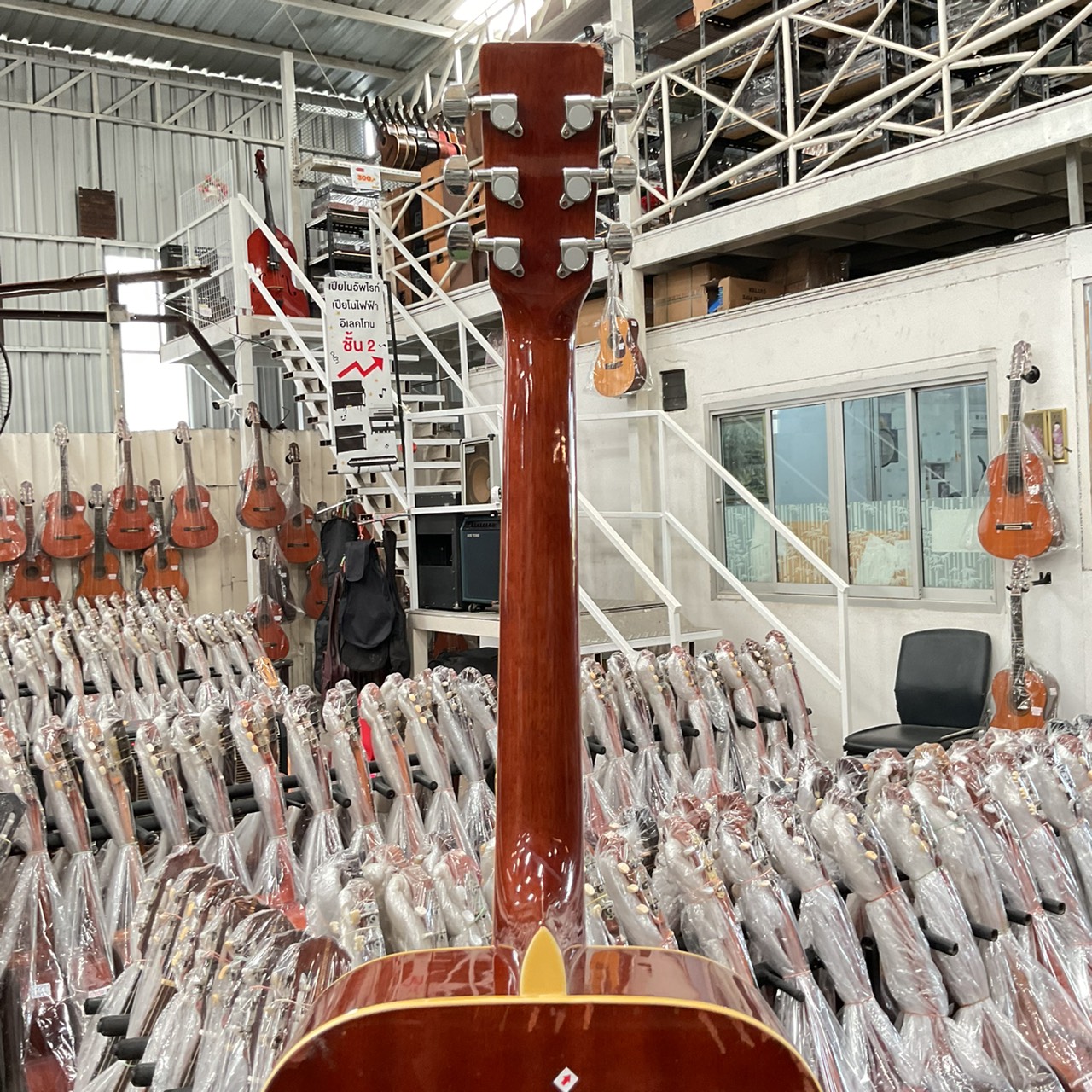 กีต้าร์โปร่ง Legend : WG-20 BS