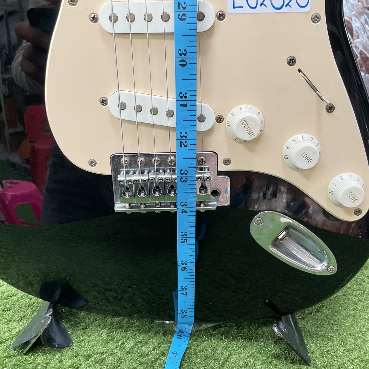 กีต้าร์ไฟฟ้า Legend