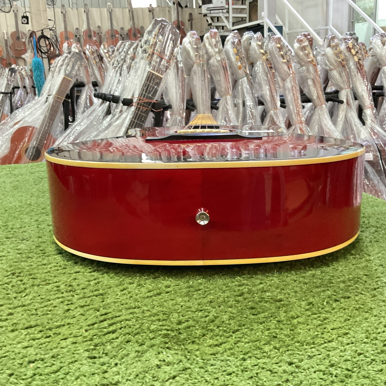 กีต้าร์โปร่ง HONEY BEE : F-15/RDS