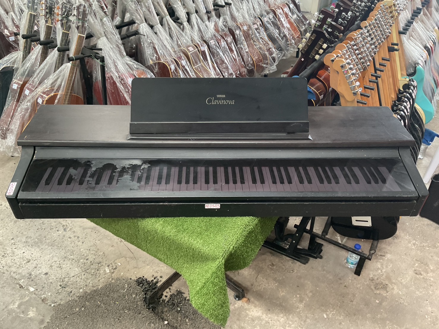 เปียโน YAMAHA : Clavinova CLP-122 - ร้านเครื่องดนตรีมือสอง