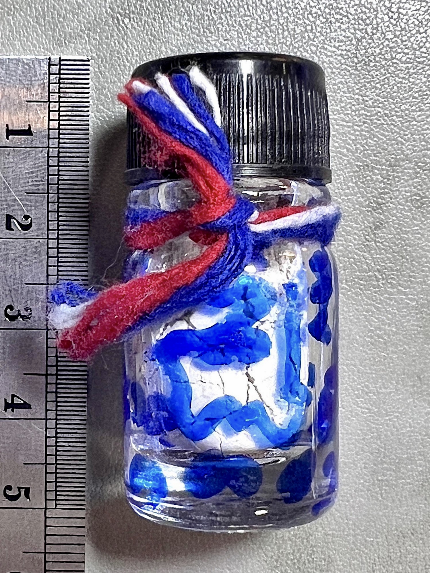 แป้งเสน่ห์หนังตะลุงครูลิเก Shadow Puppet Charming Powder. SKU-04022