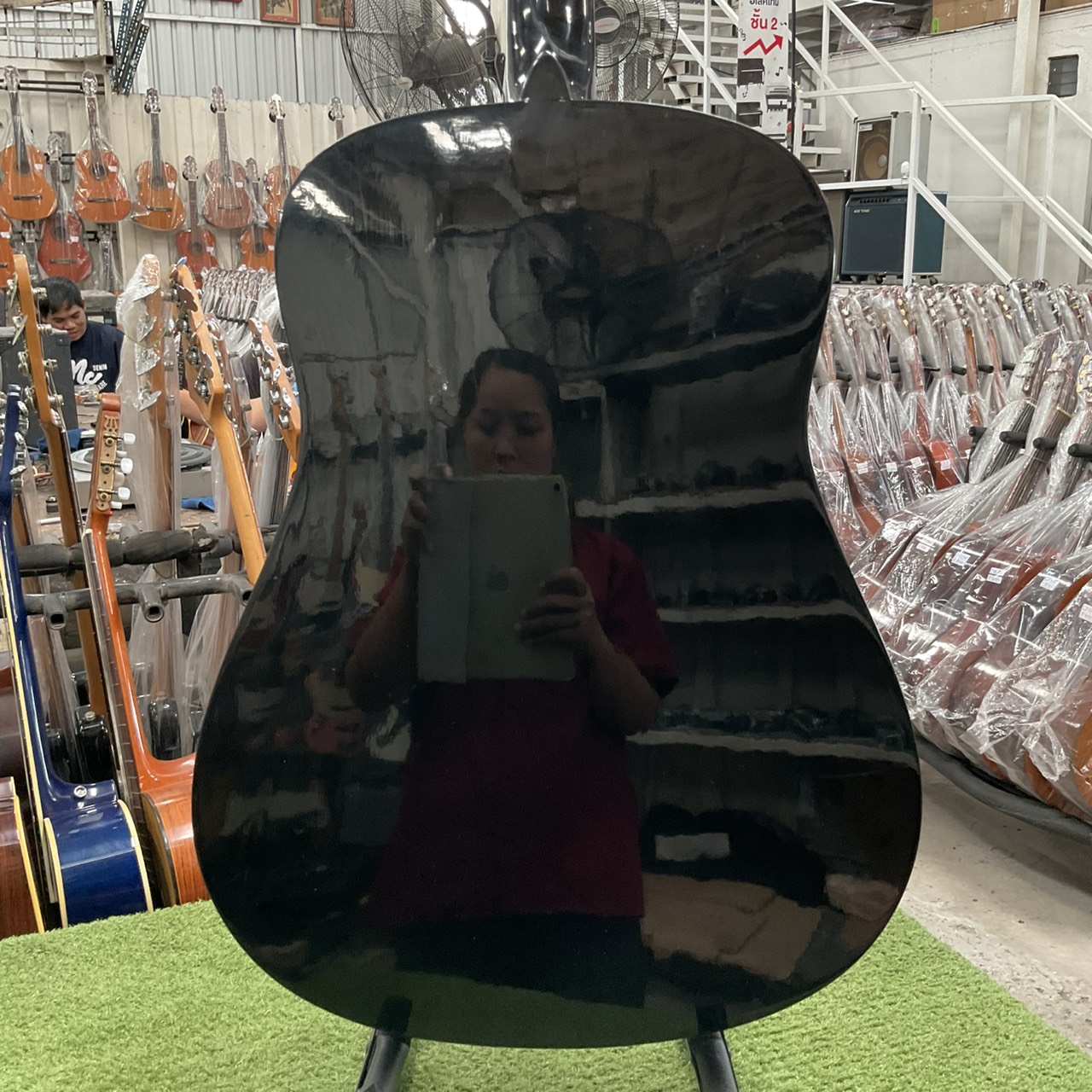 กีต้าร์โปร่ง Legend : LAW-20G/BK