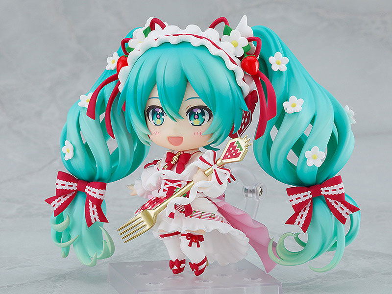 Nendoroid Character Vocal Series 01 Hatsune Miku: 15th Anniversary Ver.(Pre-order)