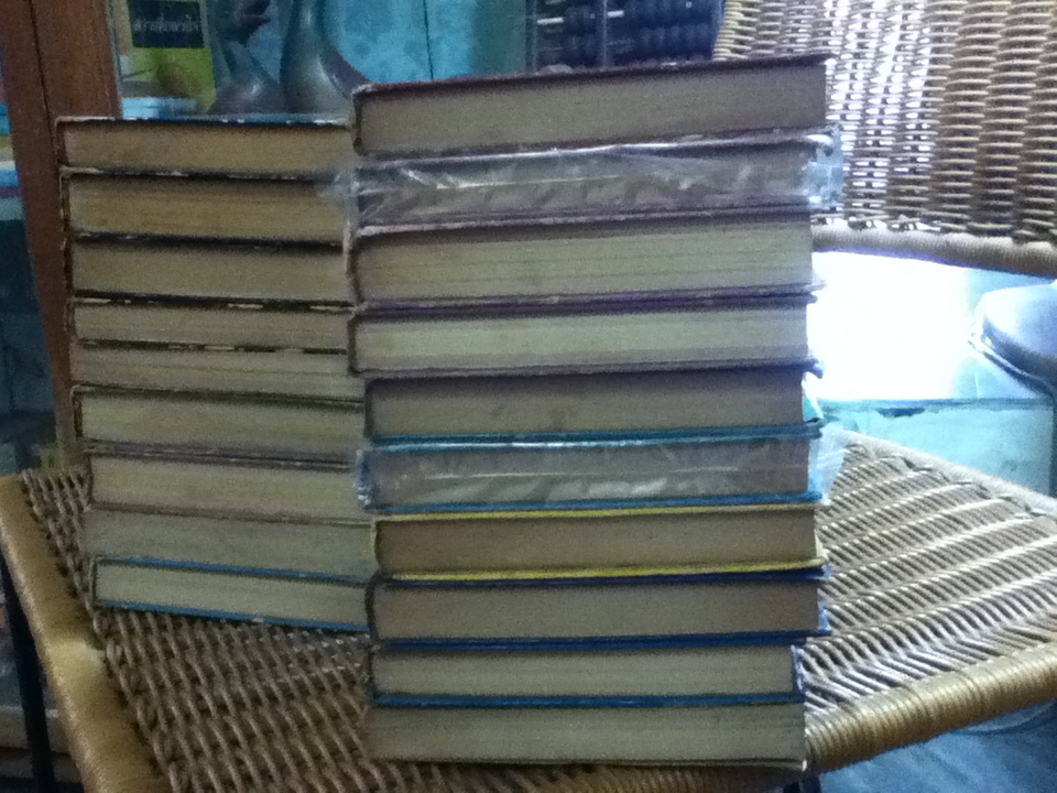 ประชุมพงศาวดาร 3 เล่ม/ 250 บาท เล่มละ 90 บาท