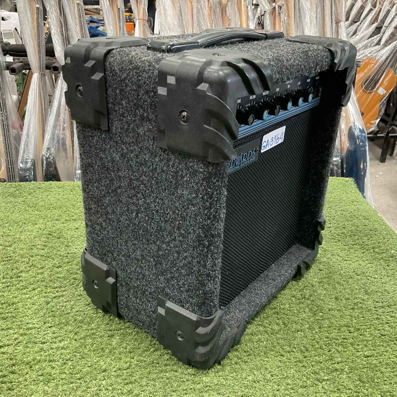 แอมป์กีต้าร์และเบส EDWARDS : EGA10