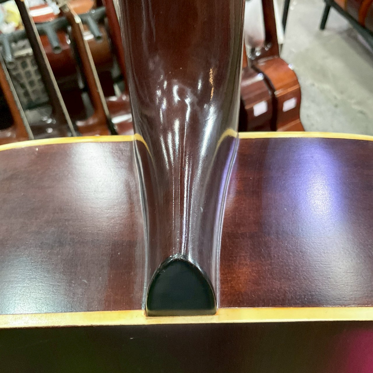 กีต้าร์โปร่ง Maruha : FB150M