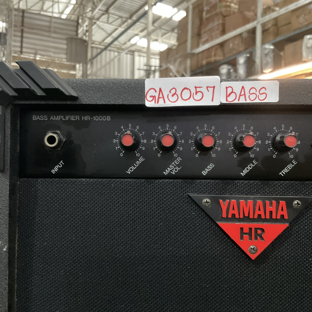 แอมป์เบส YAMAHA : HR-1000B