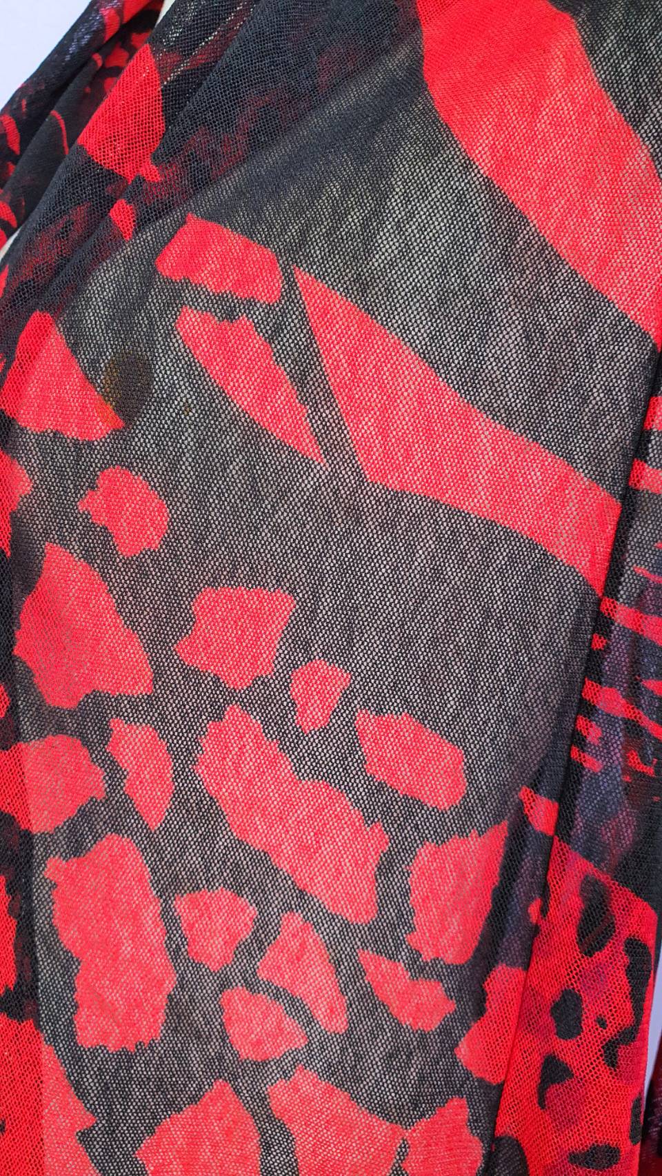 FF03241 เสื้อคลุม มือสอง สีแดงลาย อก free-38 นิ้ว