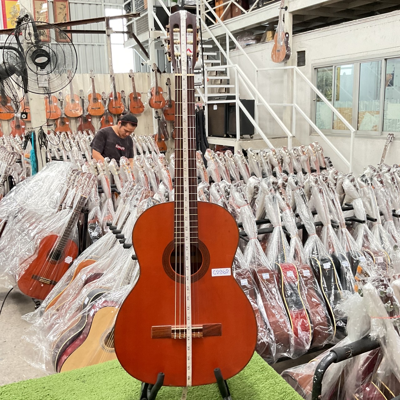กีต้าร์คลาสสิค TOKAI