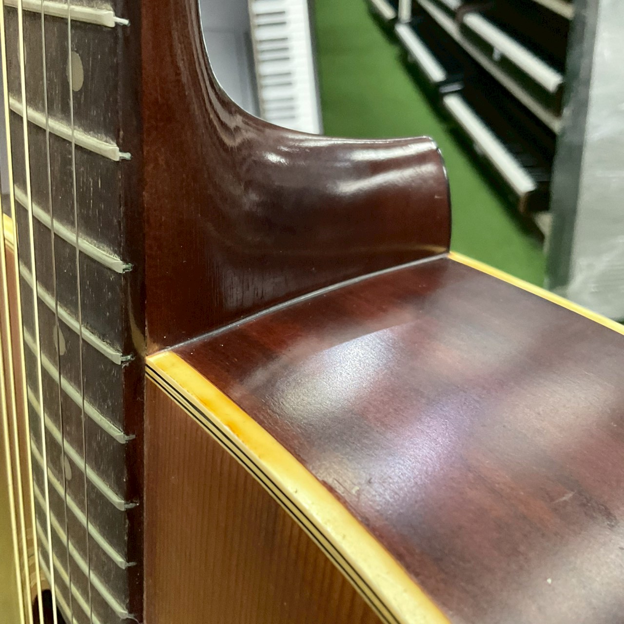 กีต้าร์โปร่ง Maruha : FB150M