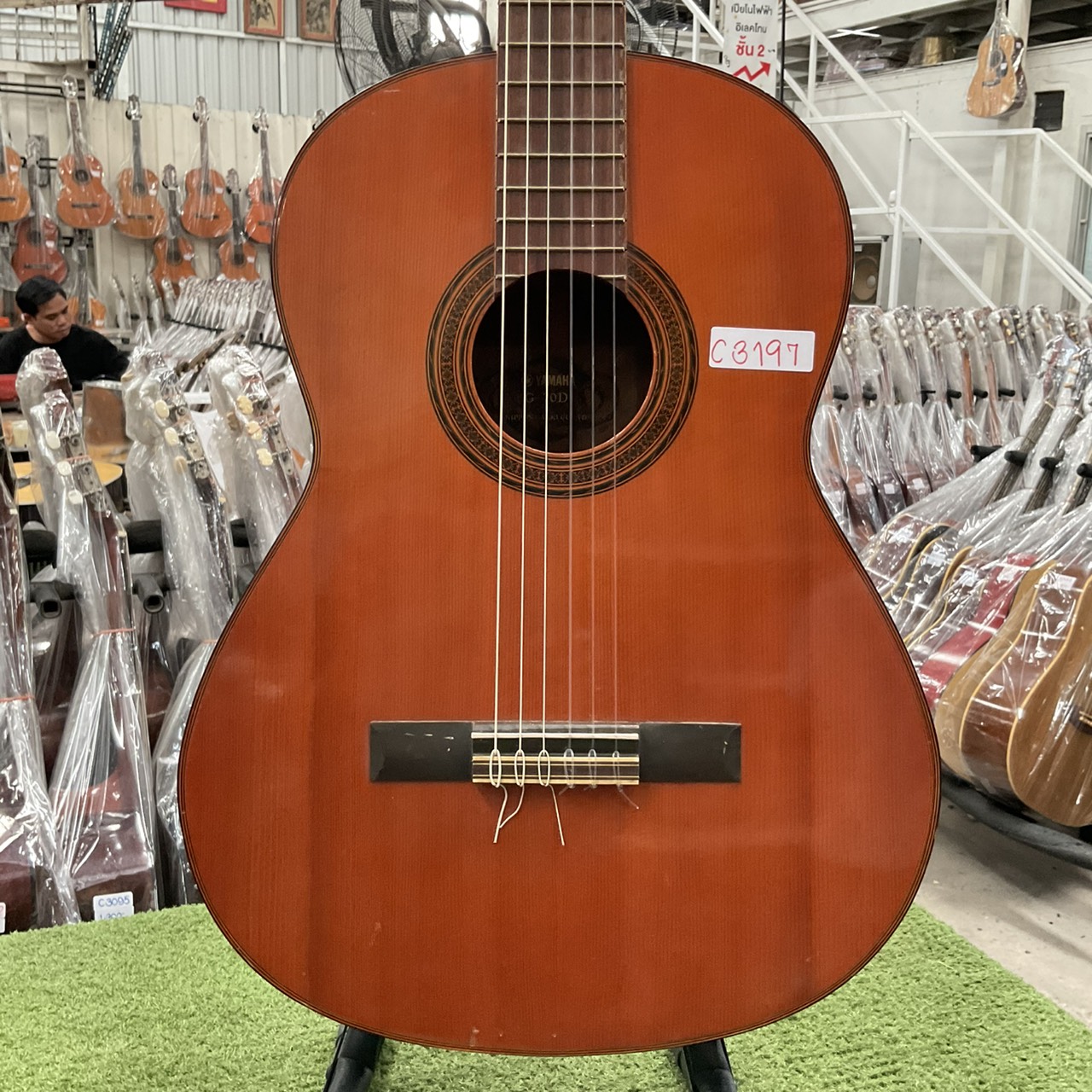 กีต้าร์คลาสสิค YAMAHA : G-70D