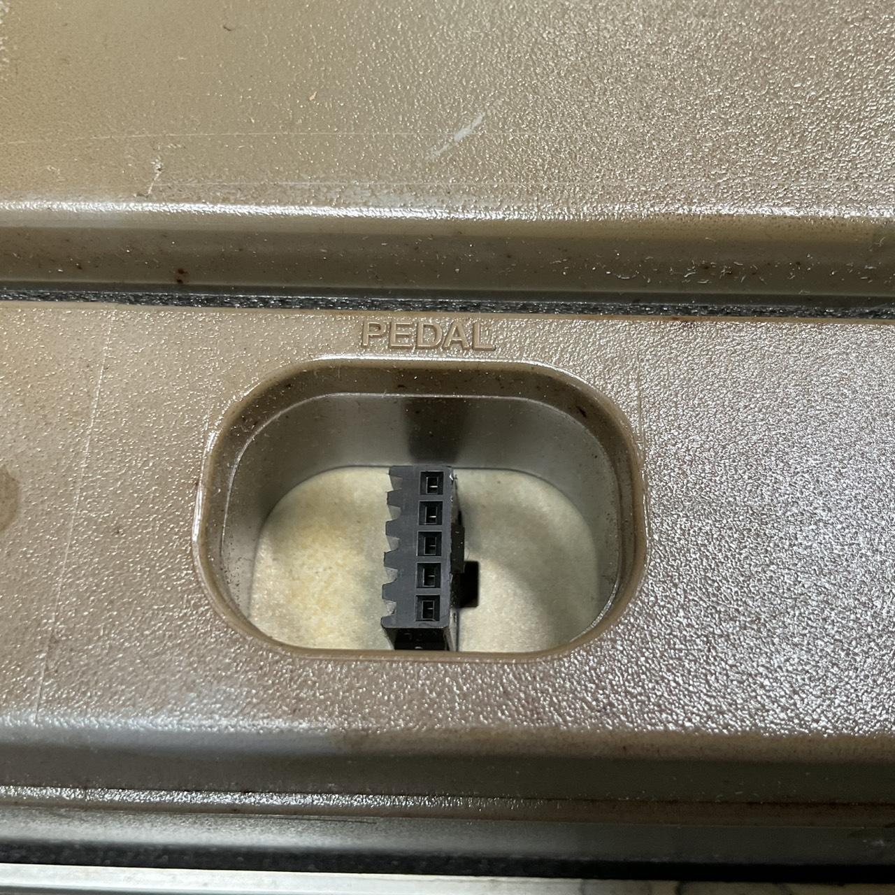 เปียโน CASIO : PX-110 สินค้าไม่พร้อมใช้งาน (ต้องซ่อม)