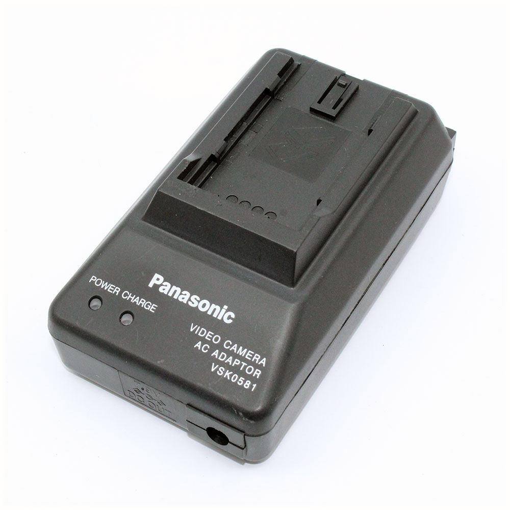 แท่นชาร์จแบต Panasonic รุ่น VSK0581 ( D08S /D16S /D28S /D54S )