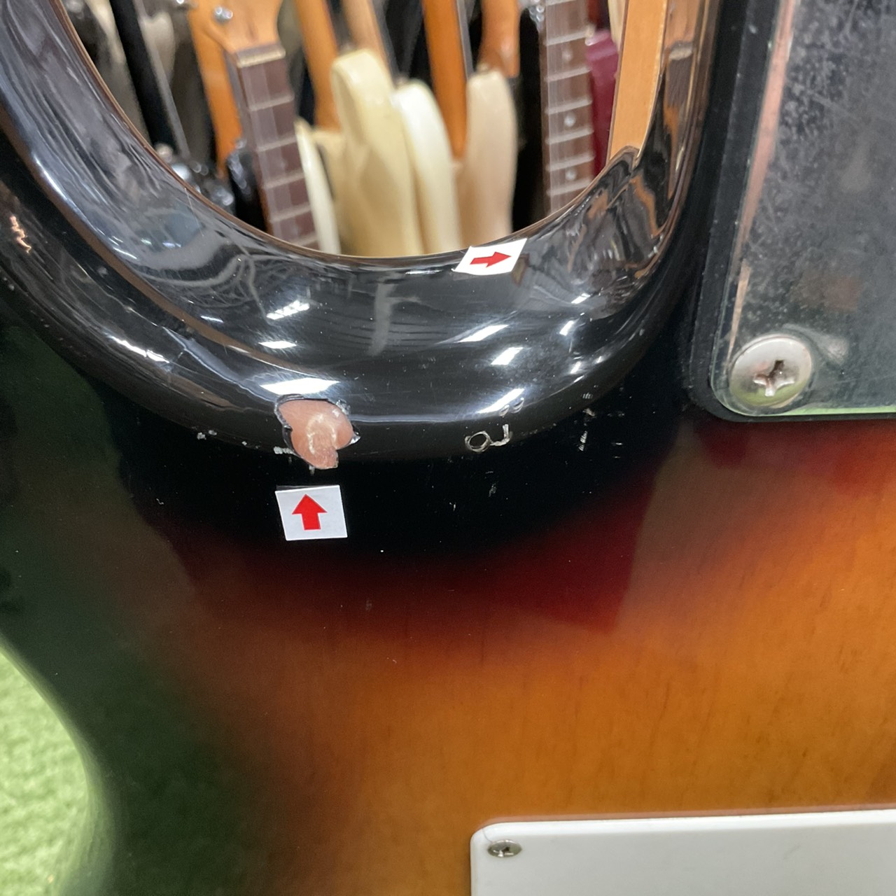 กีต้าร์ไฟฟ้า Legend