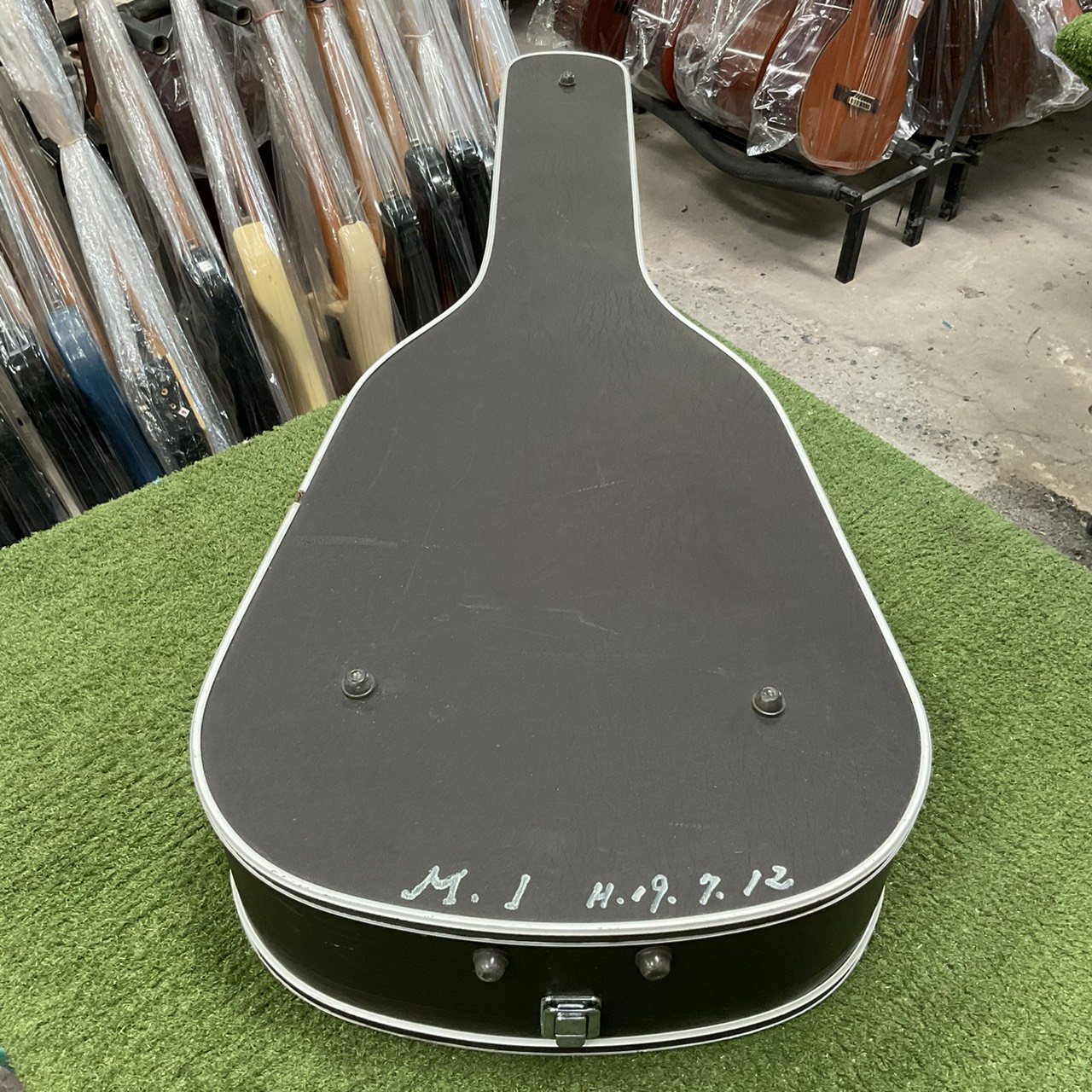 กล่องเคสกีต้าร์คลาสสิค YAMAHA