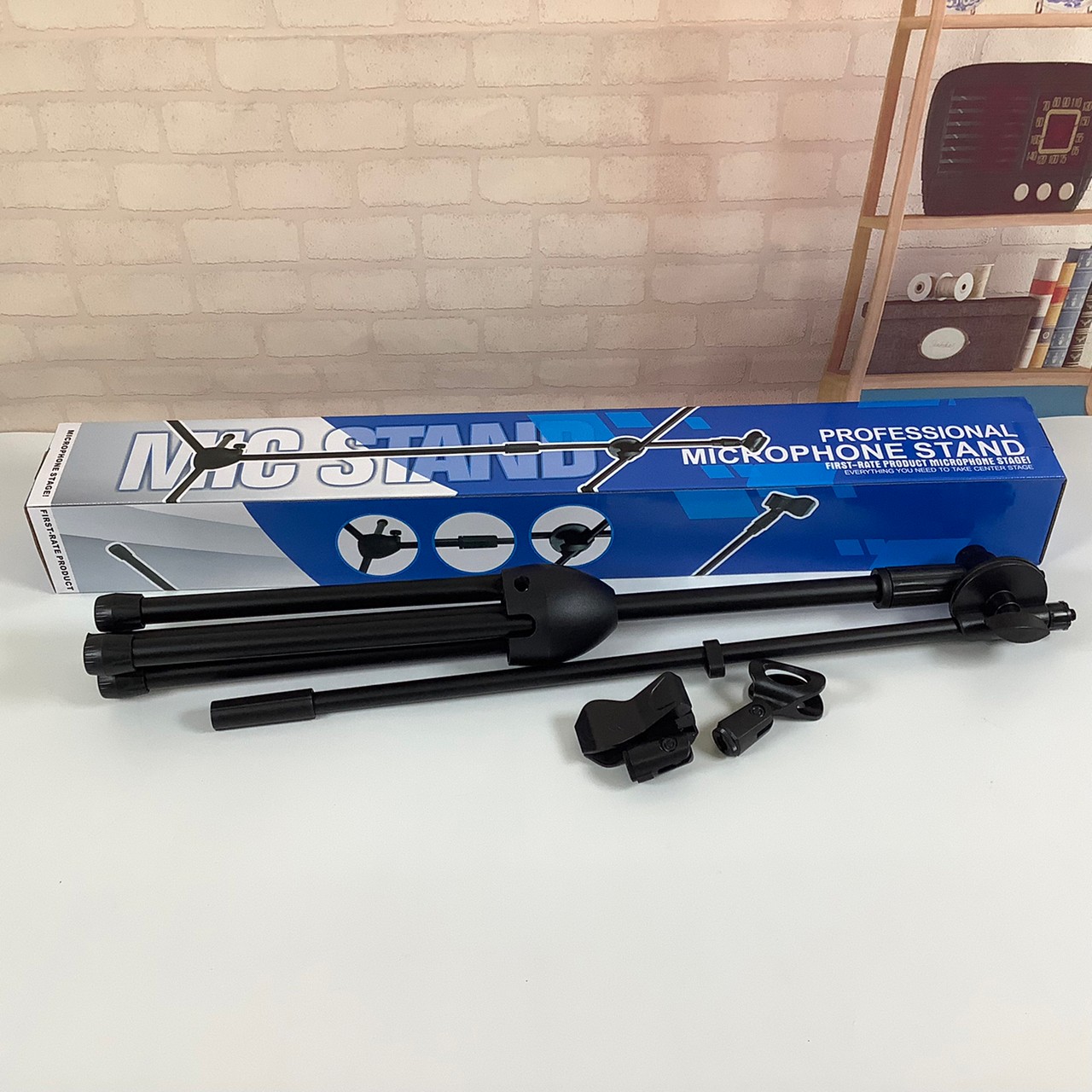 ขาตั้งไมค์โครโฟนพร้อมคอจับไมค์