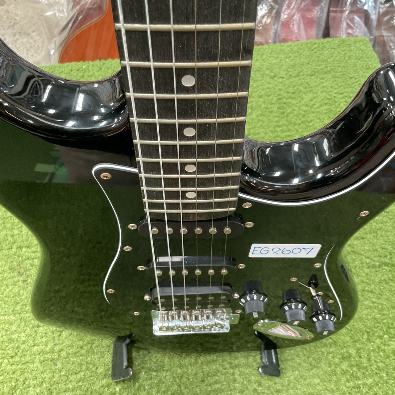 กีต้าร์ไฟฟ้า SELDER