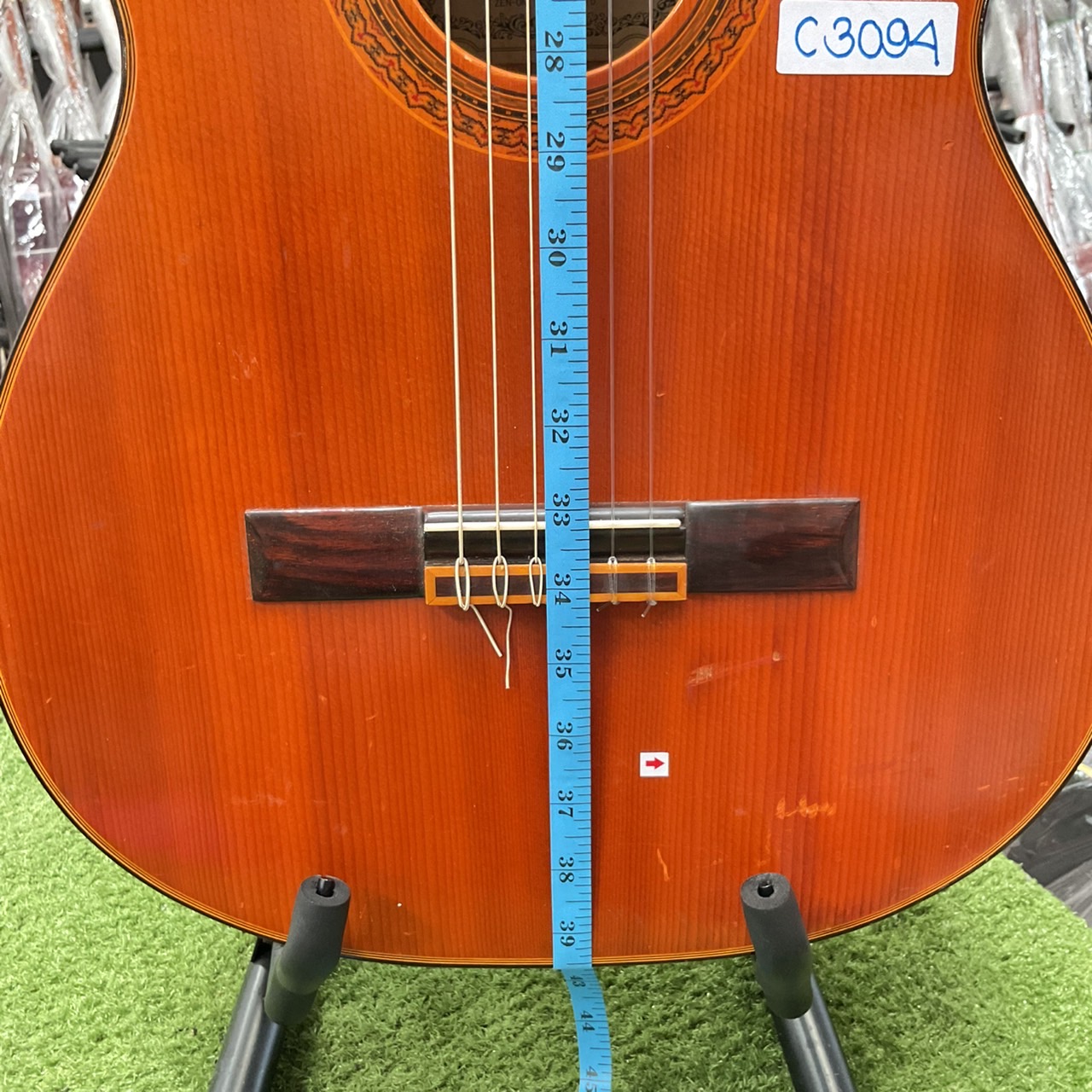 กีต้าร์คลาสสิค Abe Gut : No.510