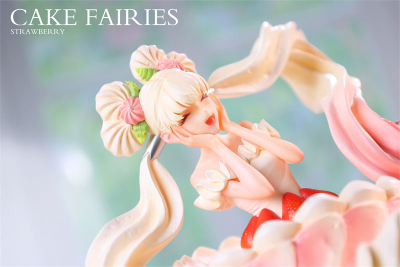 "Cake Fairies Strawberry" illustration by aruk 1/7 Complete Figure(Pre-order)