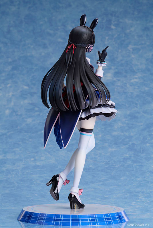 NIJISANJI Tsukino Mito 1/7 Complete Figure(Pre-order)