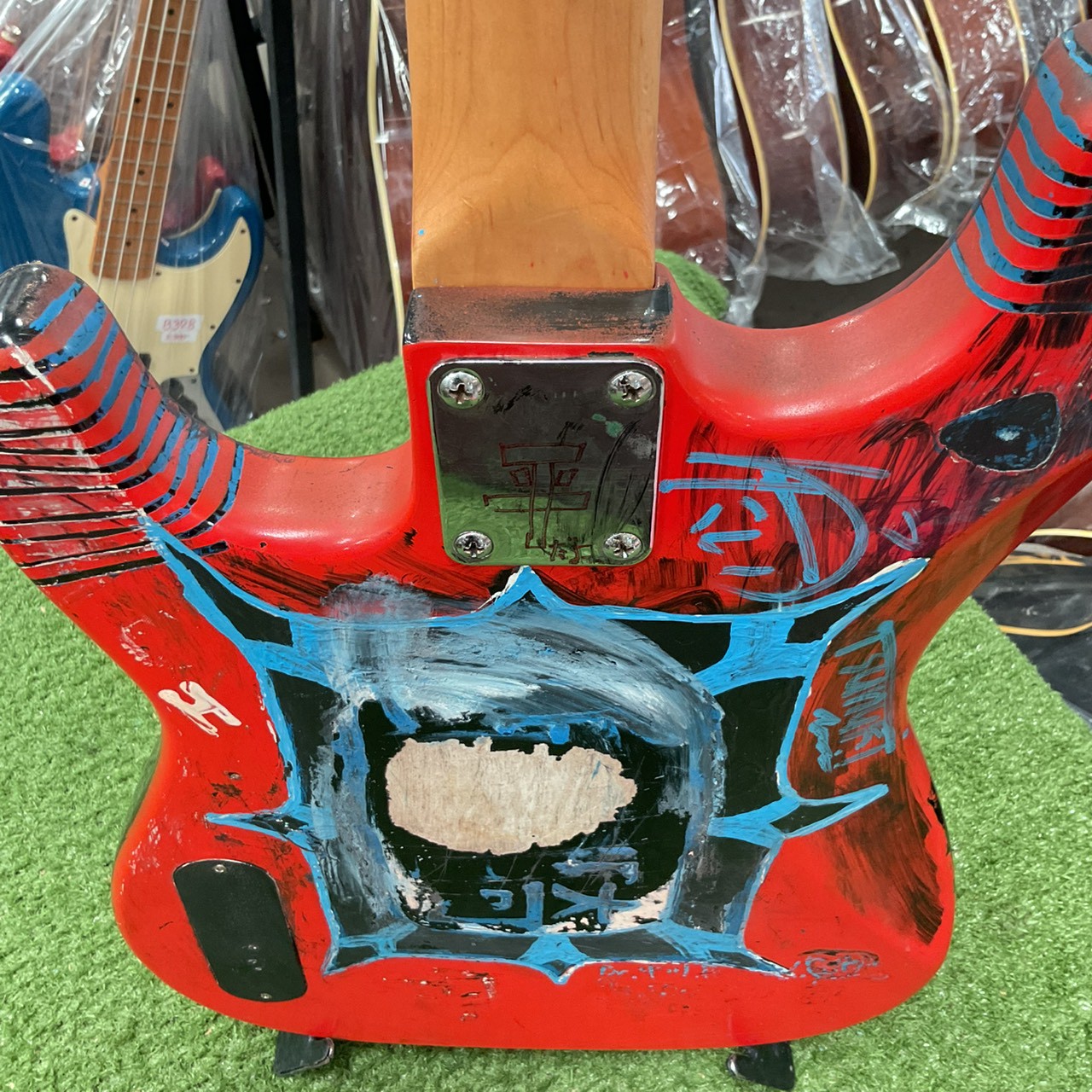 กีต้าร์ไฟฟ้า Photogenic