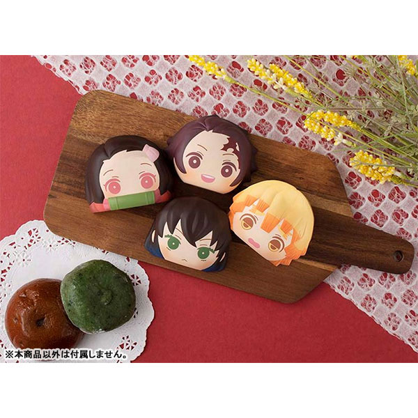 FukaFuka Sqeeze Bread Kimetsu no Yaiba 6Pack BOX(In-Stock)