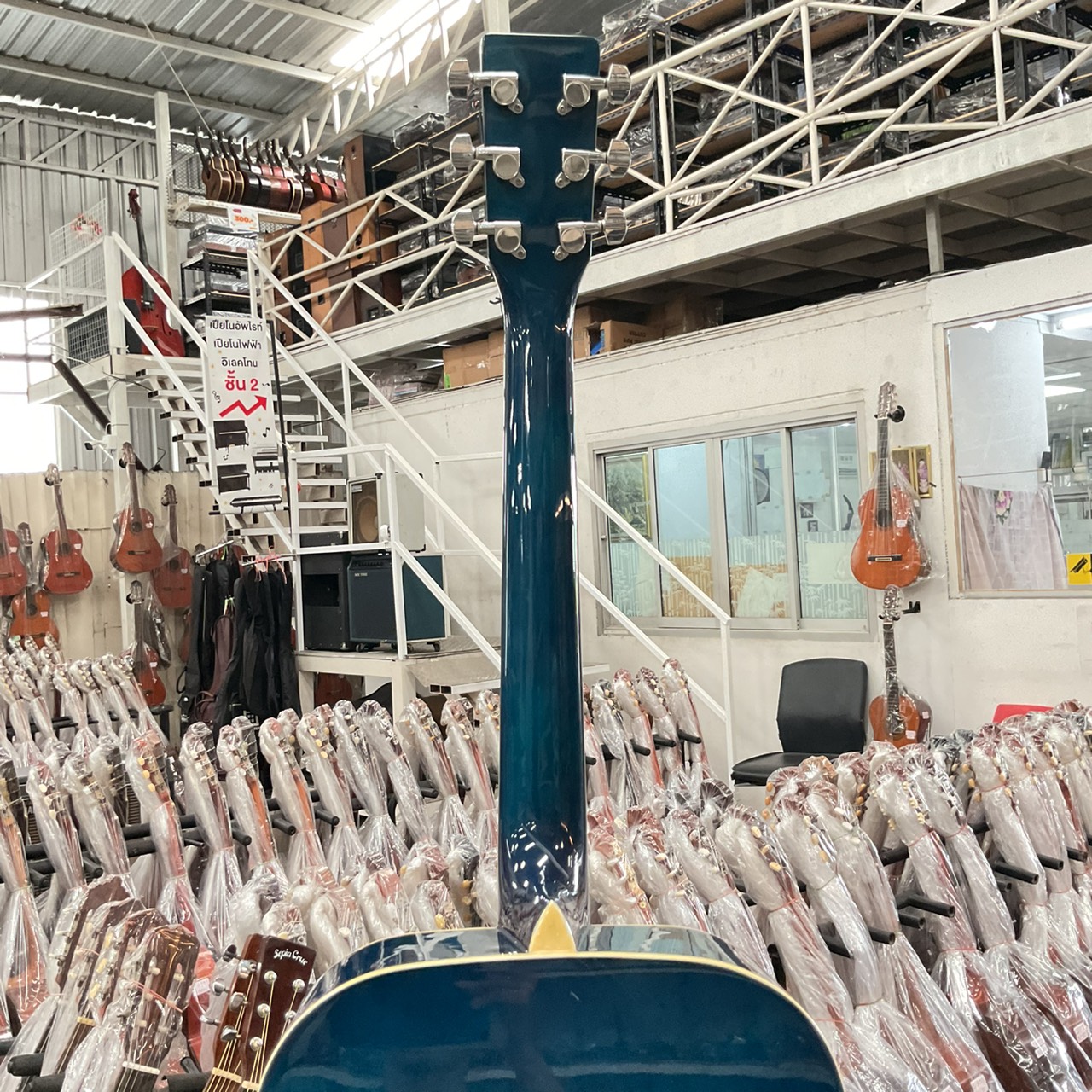 กีต้าร์โปร่ง HONEY BEE : W-15/BLS