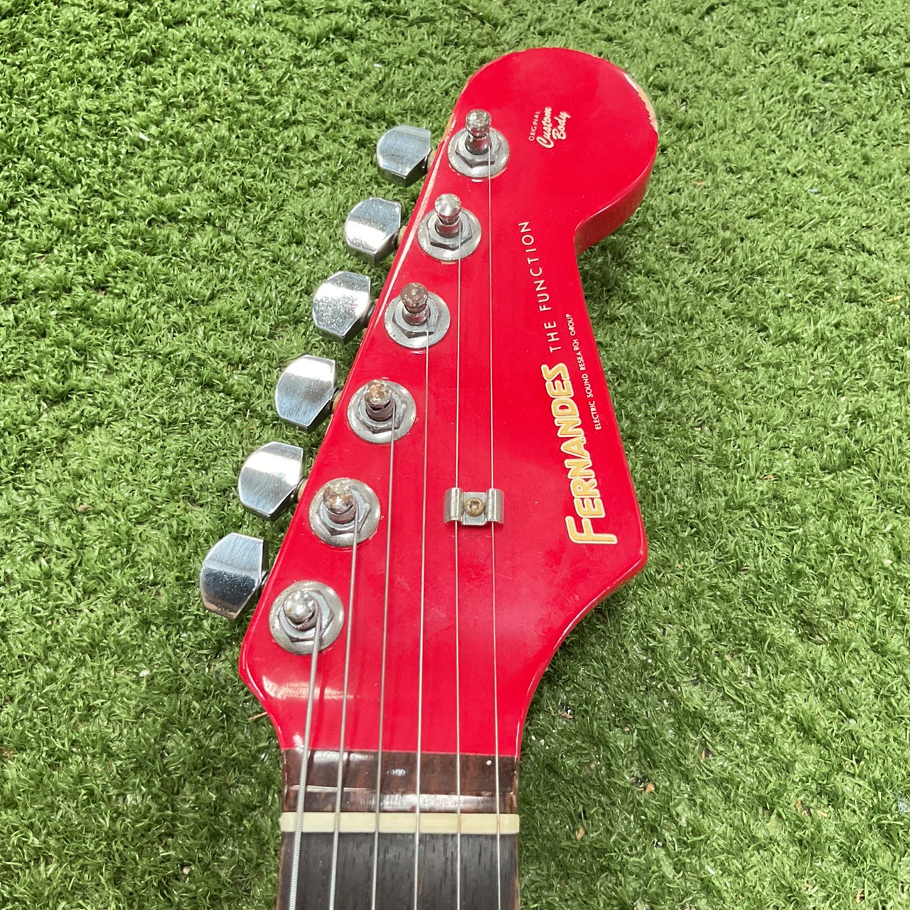 กีต้าร์ไฟฟ้า FERNANDES