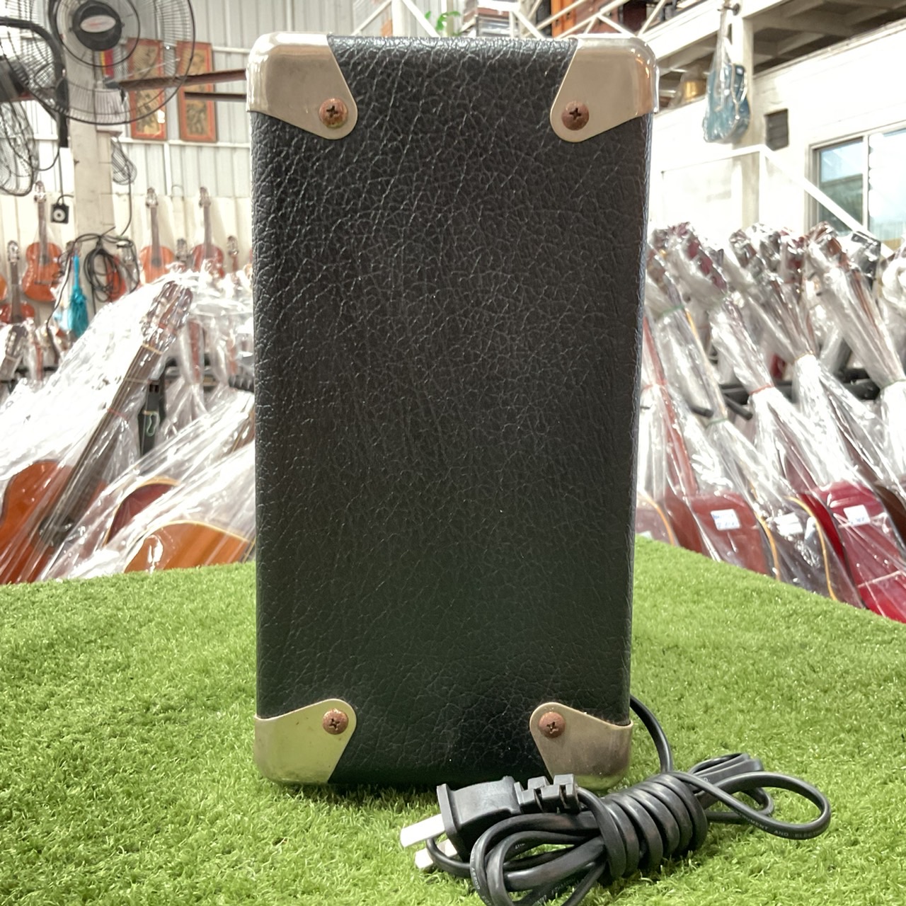 แอมป์กีต้าร์ ARIA : AG-10X