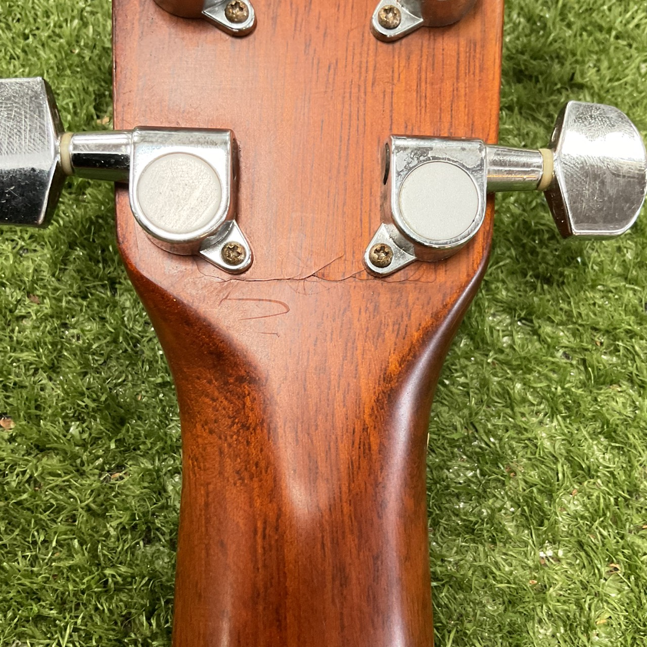 กีต้าร์โปร่ง MORRIS : M-01NAT