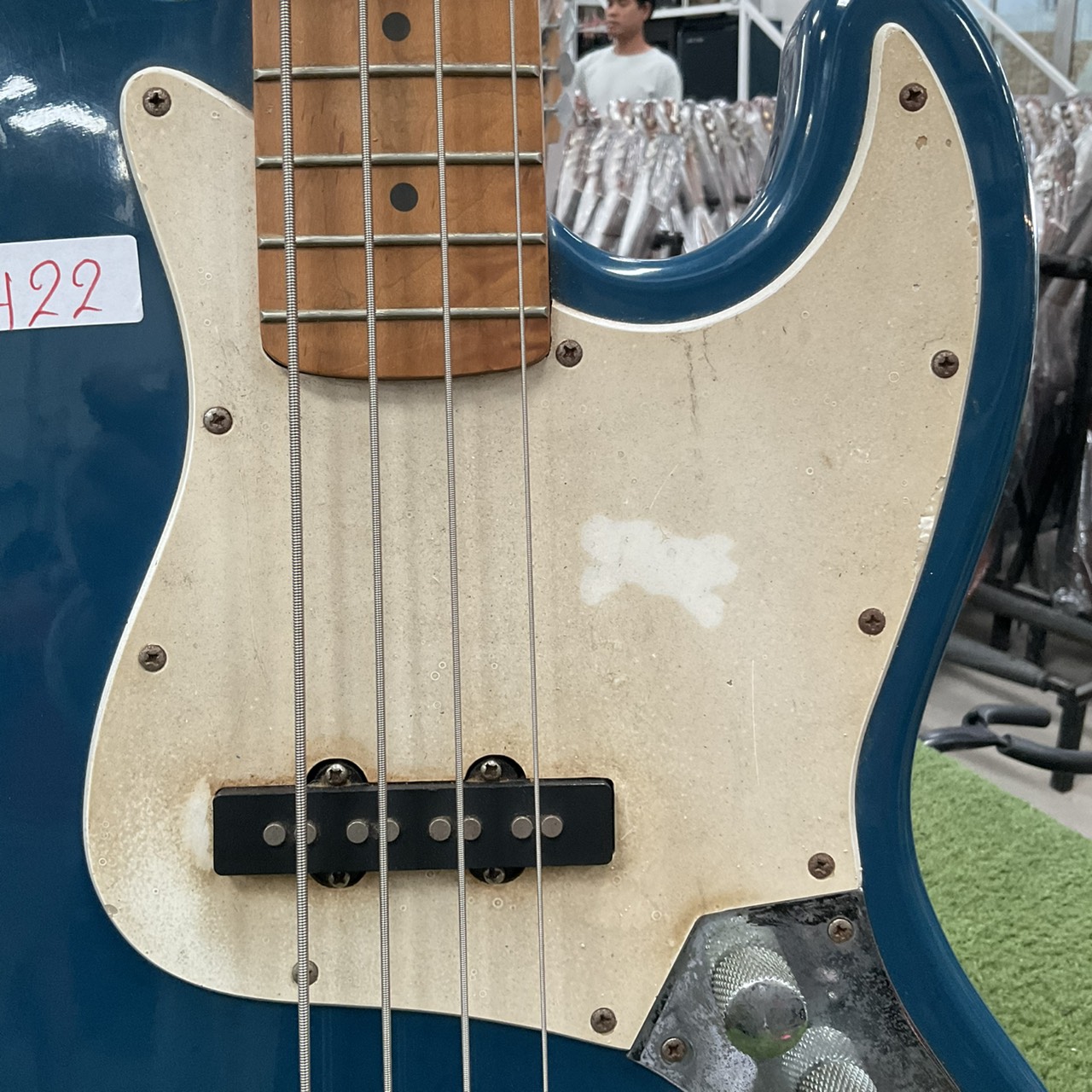 กีต้าร์เบส Flavor