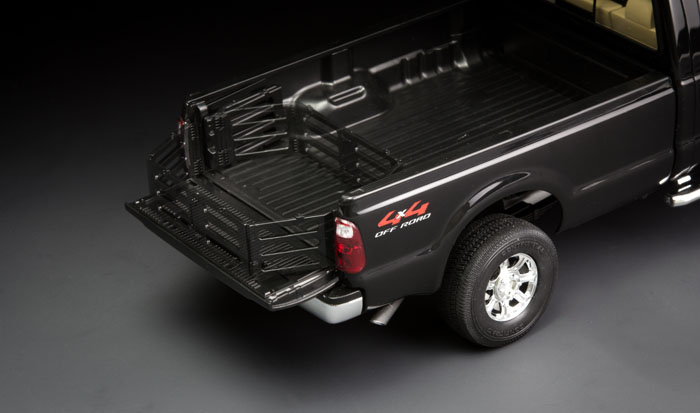 โมเดลรถกระบะ Meng Model ขนาด 1/24 CS-001 Ford F-350 Super-Duty Crew Cab