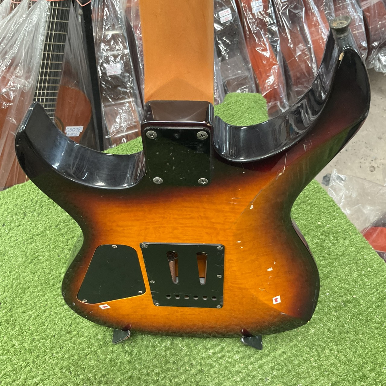 กีต้าร์ไฟฟ้า FERNANDES