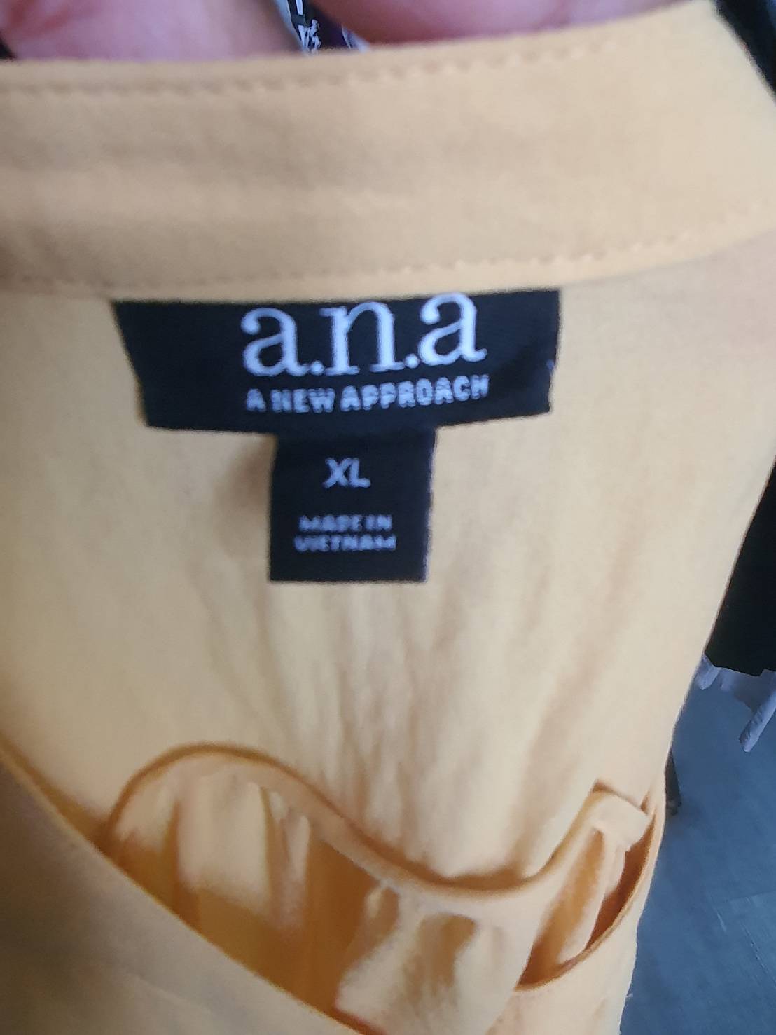 FF06463 เสื้อผ้ามือสอง ชีฟอง a.n.a a new approach อก 46 นิ้ว