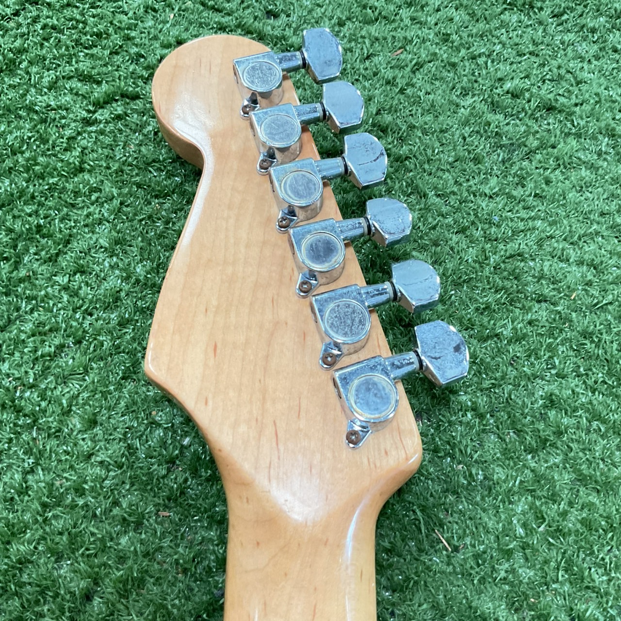 กีต้าร์ไฟฟ้า BUSKER'S