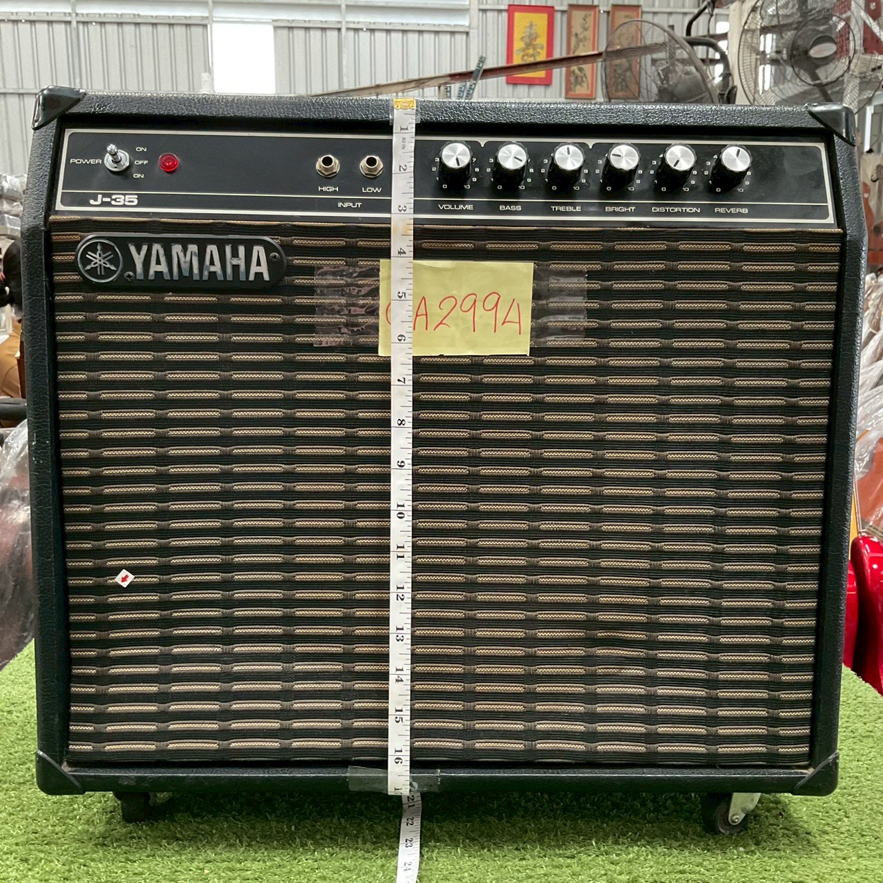 แอมป์กีต้าร์ YAMAHA : J-35