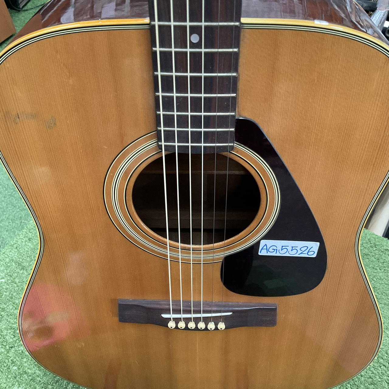 กีต้าร์โปร่ง YAMAHA : FG-151