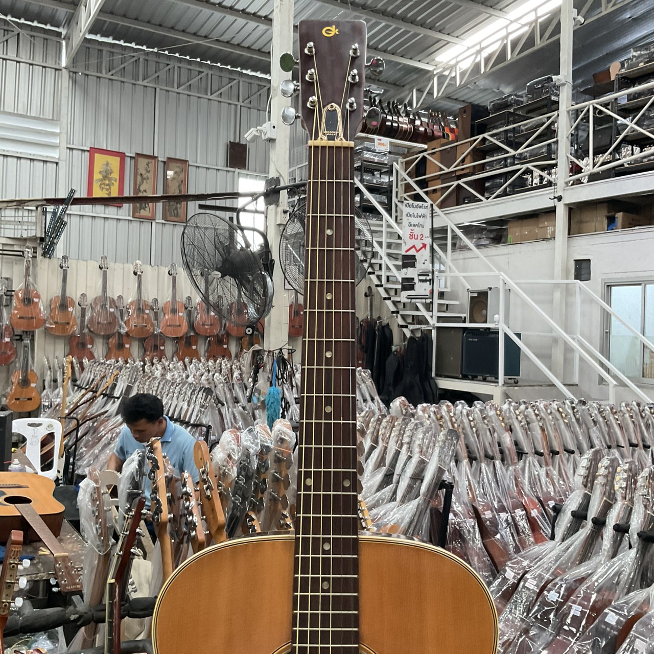 กีต้าร์โปร่ง Sonoro : F150