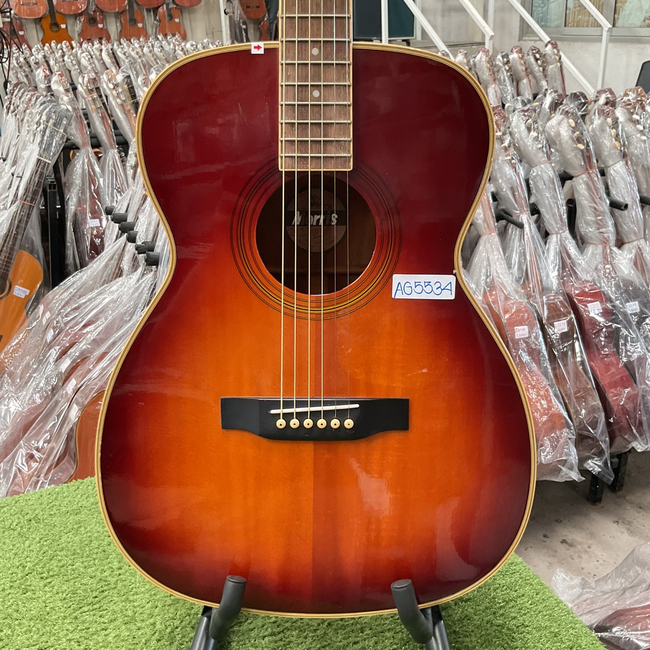 กีต้าร์โปร่ง Morris : MF-207