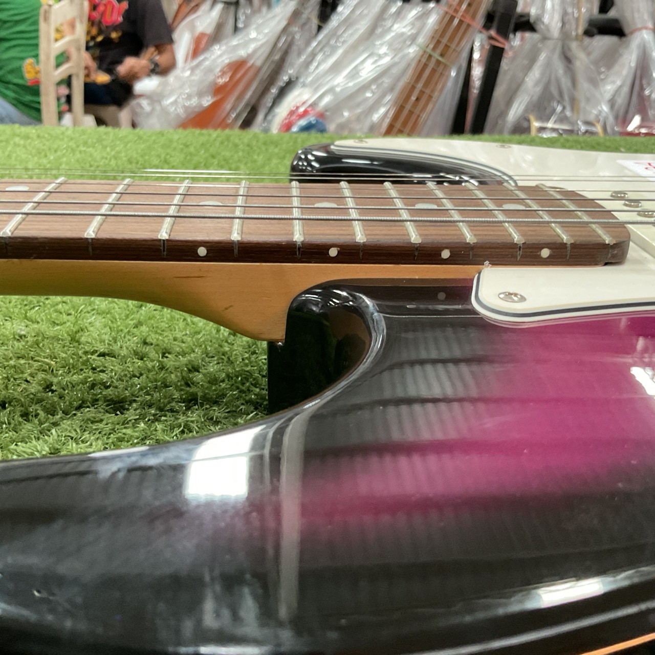 กีต้าร์ไฟฟ้า SELDER