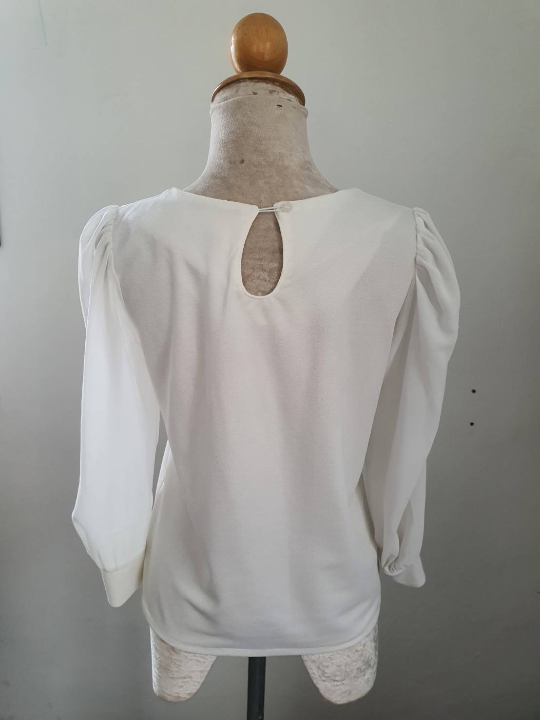 FF05479 เสื้อแฟชั่น สีขาวลายนกฮูกปัก