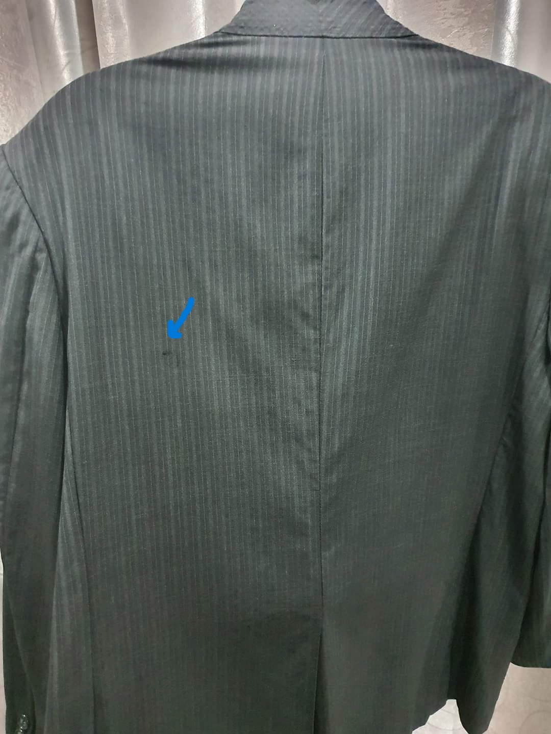 Suit0002 เสื้อสูท มือสอง นำเข้า สีดำ HILL TEUN อก 44 นิ้ว