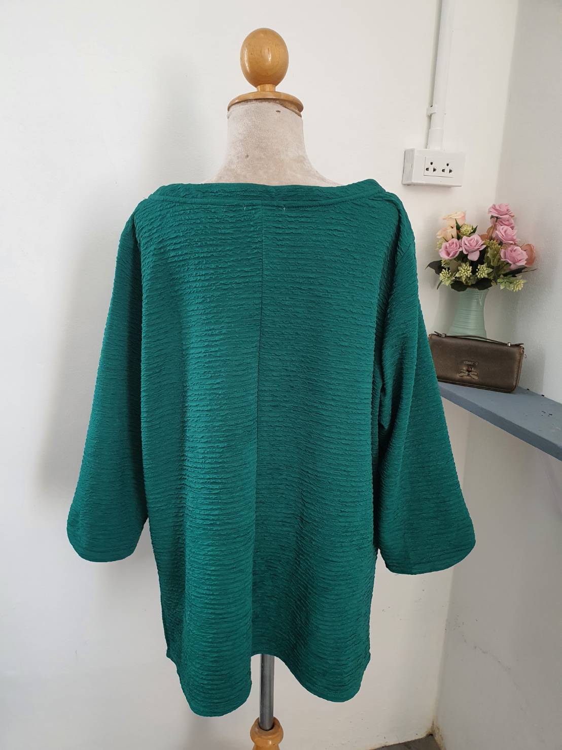 FF05141 เสื้อผ้ามือสอง สีเขียว แบรนด์ NOTATIONS อก 52-56 นิ้ว