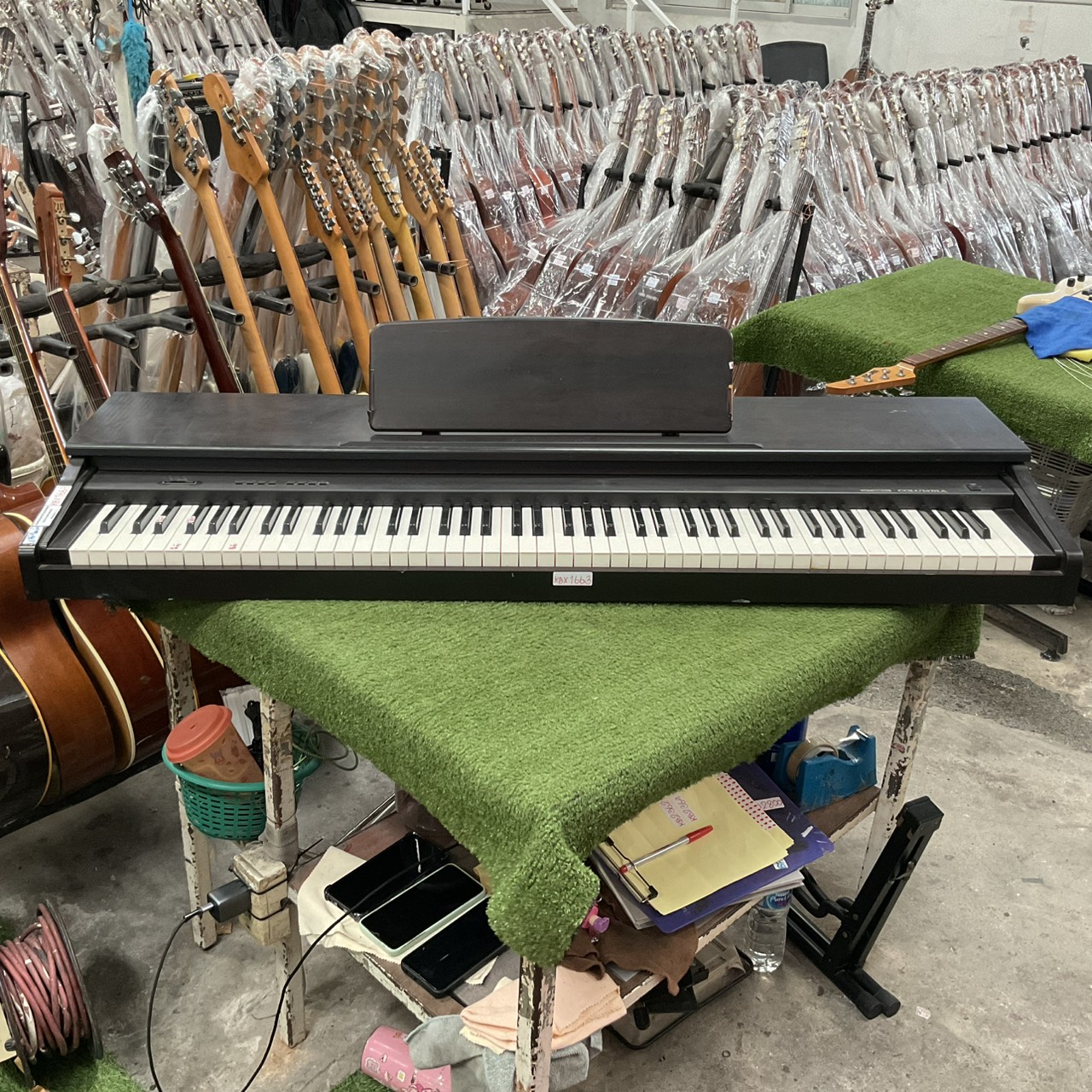 เปียโน COLUMBIA : EP-260 สินค้าไม่พร้อมใช้งาน (ต้องซ่อม)